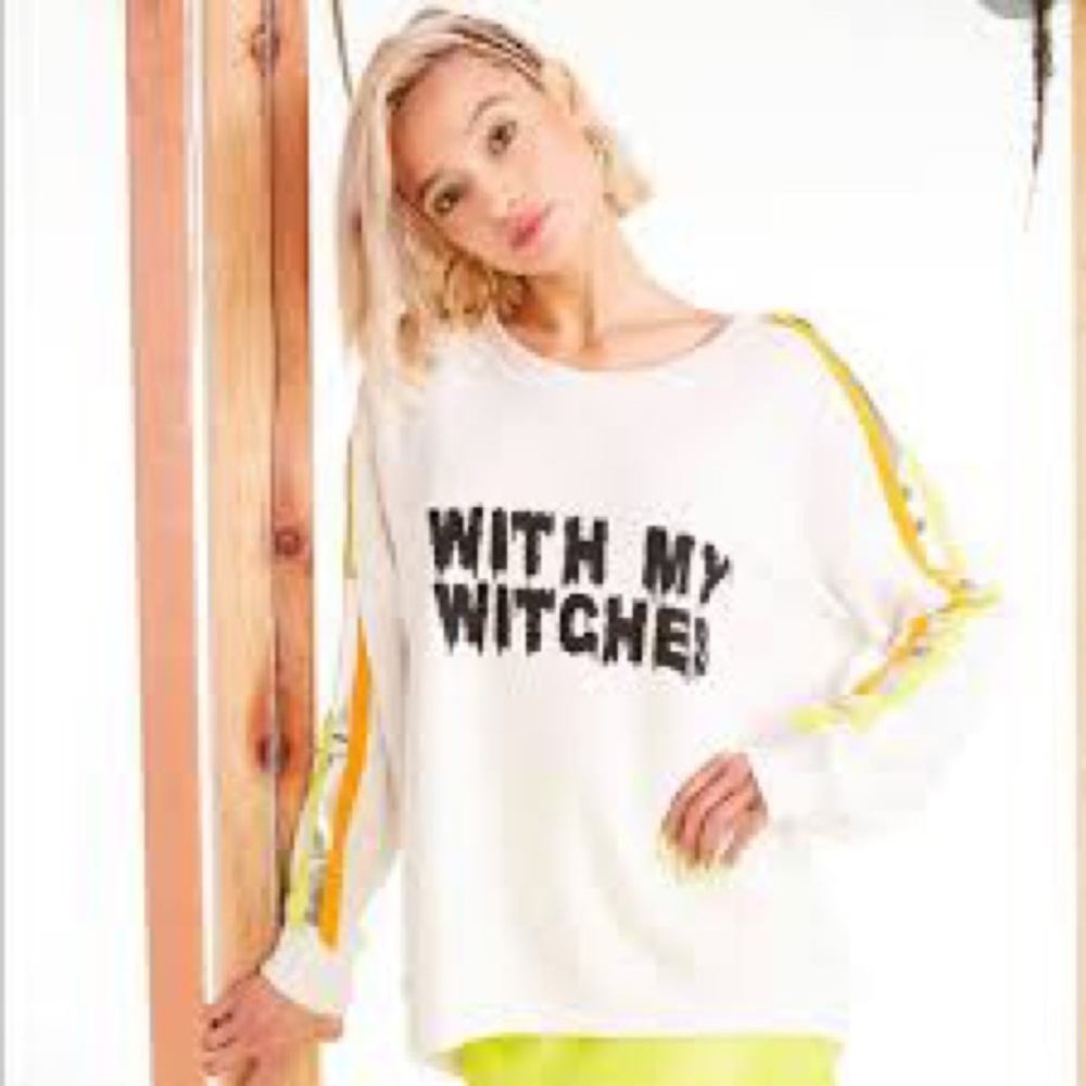 🎃🎃🎃NWT Wildfox With My Witches Sommers Sweater in Clean White